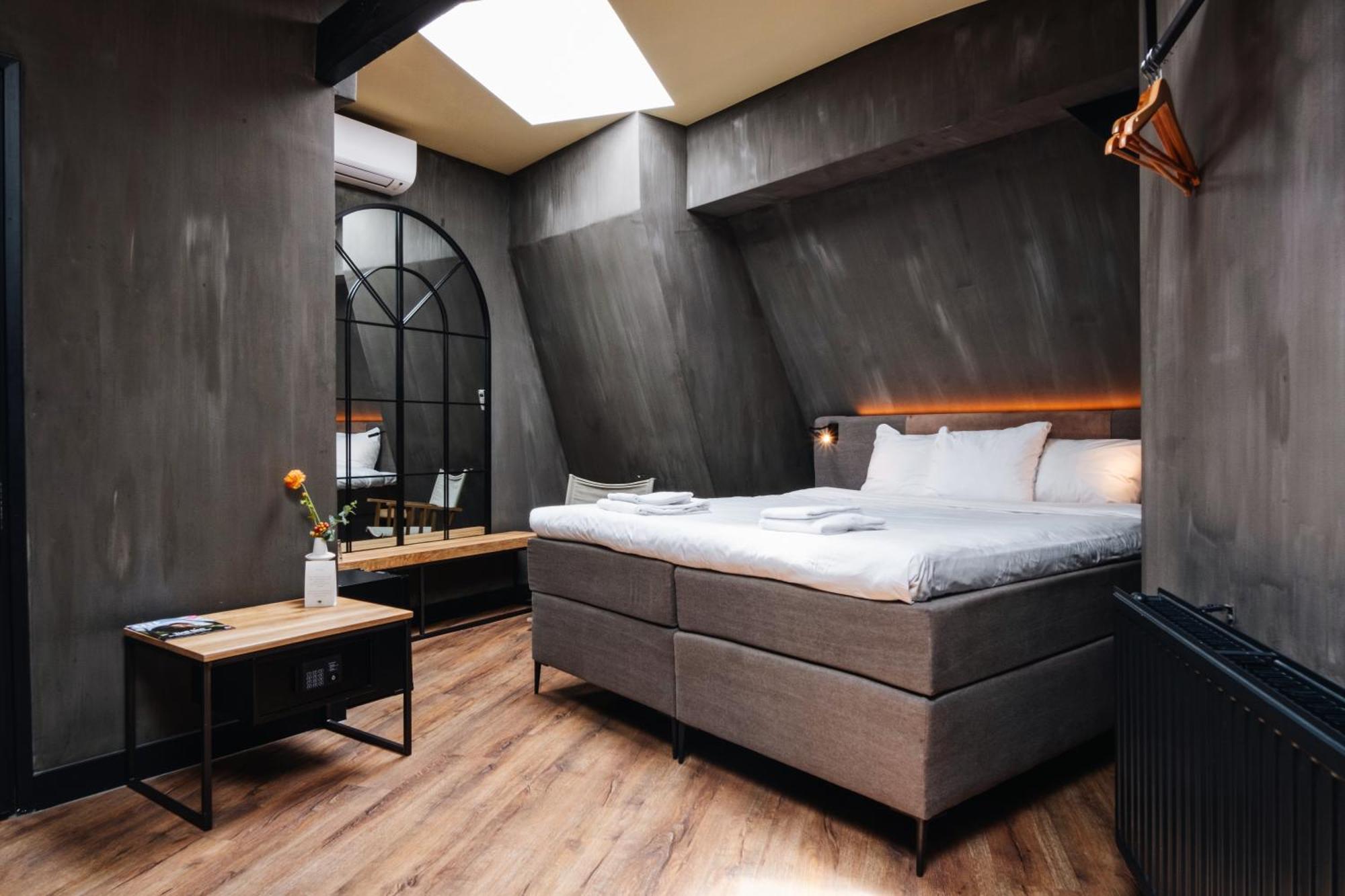 City Center Lodge อูเทรคต์ ภายนอก รูปภาพ